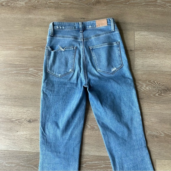 Paige High Rise Cindy Jeans Lovesong Distressed Tuned Hem Sz 26 - Picture 12 of 13